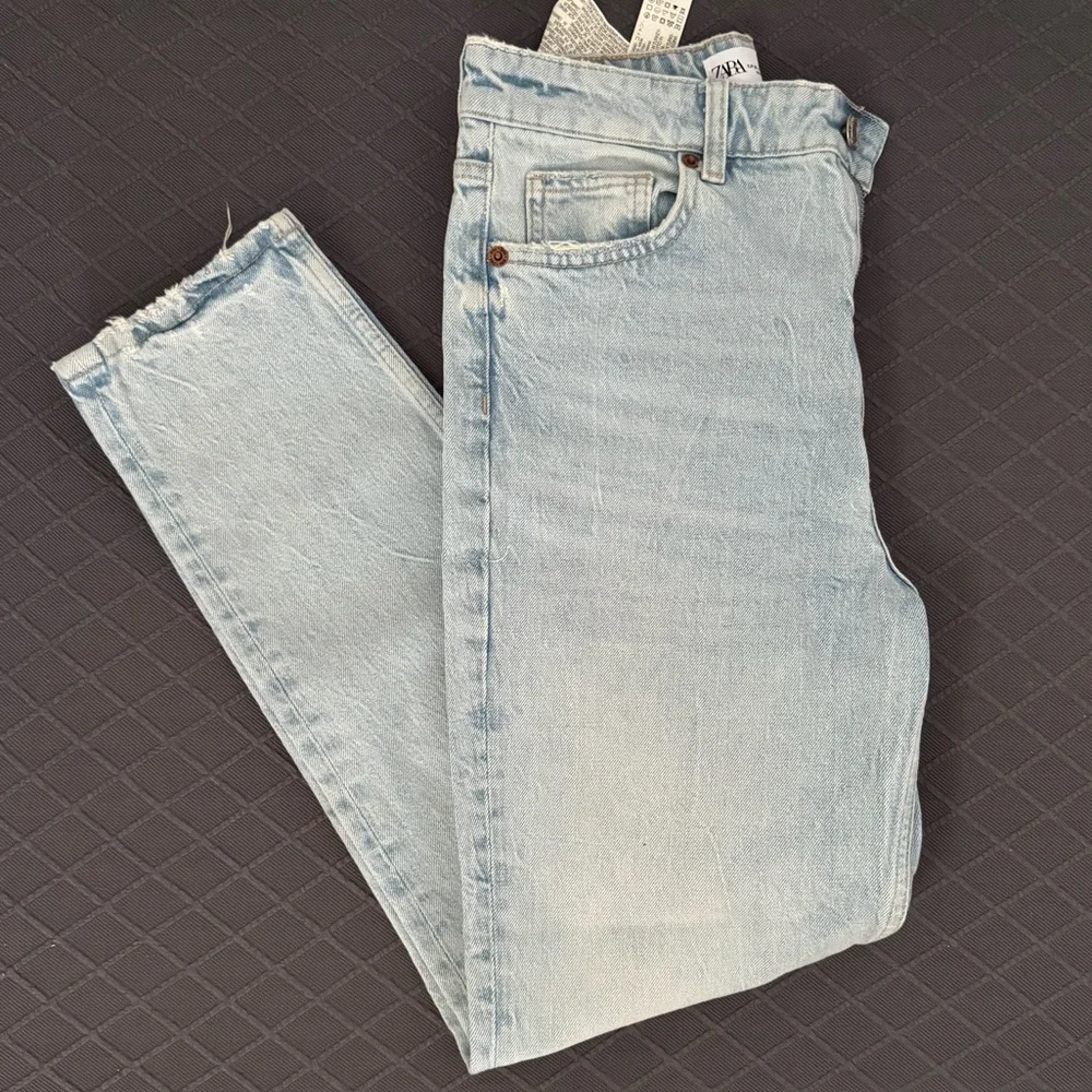Zara Women’s Light Blue Straight Jeans, Women’s 4 - Picture 3 of 4